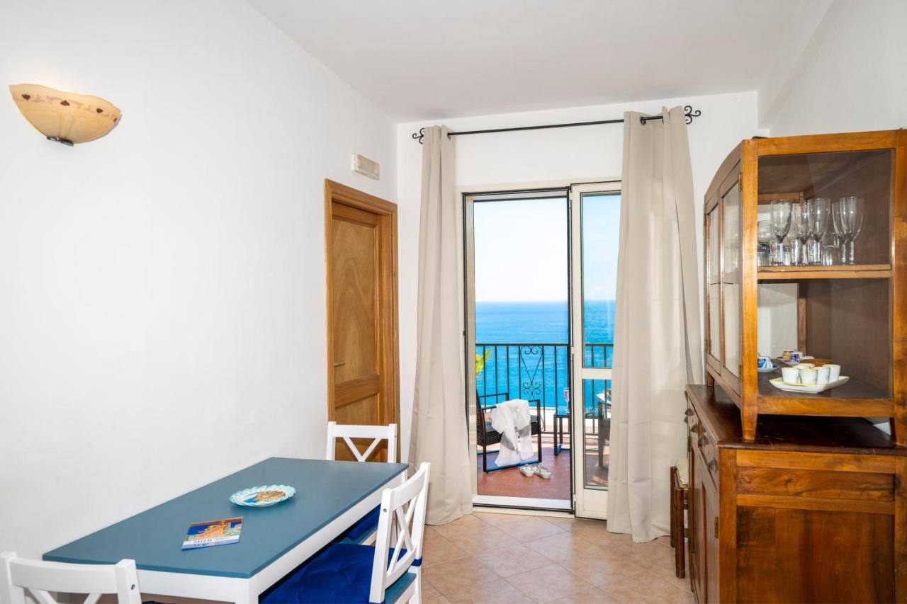 Ferienwohnung Casa Betty Positano Exterior foto